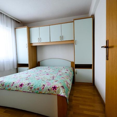 Apartmani Milka Zára Kültér fotó