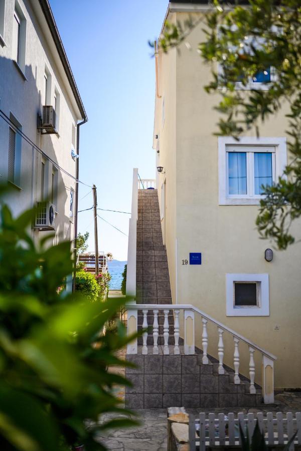 Apartmani Milka Zára Kültér fotó