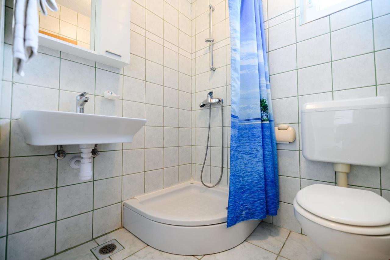 Apartmani Milka Zára Kültér fotó